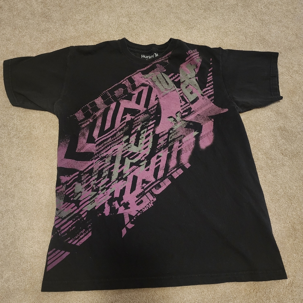 Hurley T-shirt Size Medium